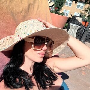 Meet your Posher, Aria